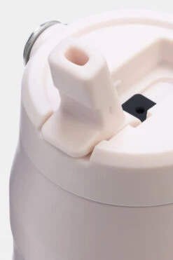 Stanley Iceflow Bottle With Flip Straw Lid Drinks Bottle - 700ml 7 Stanley Iceflow Bottle With Flip Straw Lid Drinks Bottle - 700ml -Outdoor Camping b4ba3j0149 3636 c