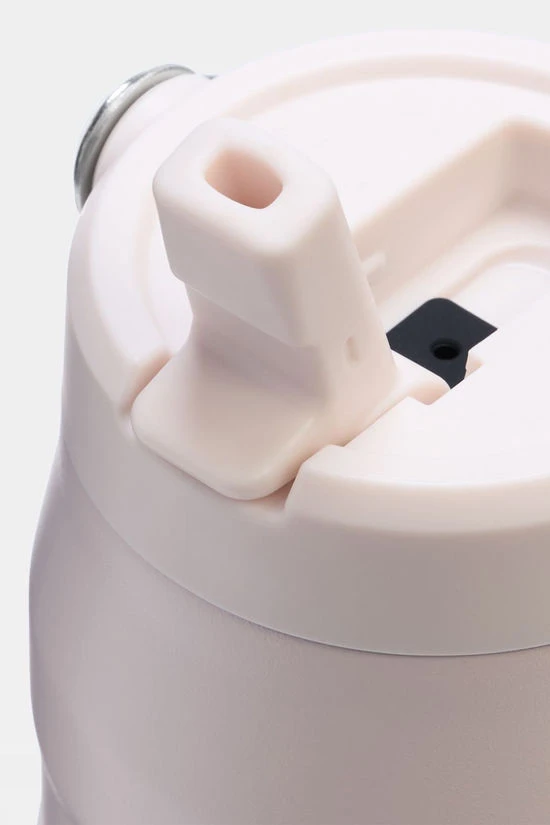 Stanley Iceflow Bottle With Flip Straw Lid Drinks Bottle - 700ml 5 Stanley Iceflow Bottle With Flip Straw Lid Drinks Bottle - 700ml - Image 3