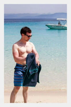 Lifeventure SoftFibre Recycled Towel - Giant -Outdoor Camping e7414168 7272 e