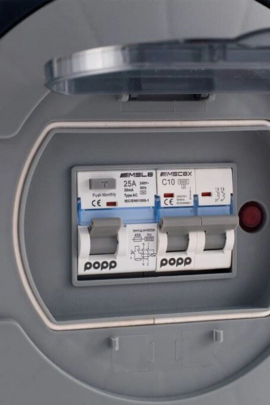 Outwell Mensa Mains 3 Way Roller Kit 6 Outwell Mensa Mains 3 Way Roller Kit - Image 4