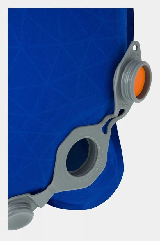 Sea To Summit Comfort Deluxe Self Inflating Sleeping Mat - Camper Van 8 Sea To Summit Comfort Deluxe Self Inflating Sleeping Mat - Camper Van - Image 6