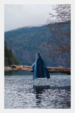 Rumpl NanoLoft Puffy Blanket 9 Rumpl NanoLoft Puffy Blanket -Outdoor Camping g4hb3h0111 4441 d