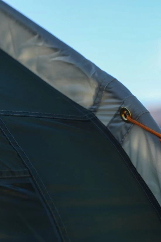 Vango Fistral XL Eco Pole Driveaway Awning 6 Vango Fistral XL Eco Pole Driveaway Awning - Image 4